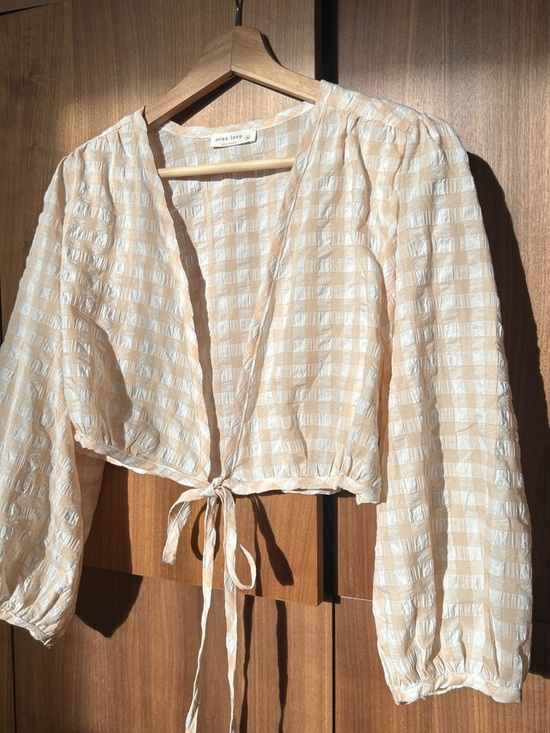 Miss Love Tops - 🍑 White & Peach Gingham Ballet Wrap Crop Top